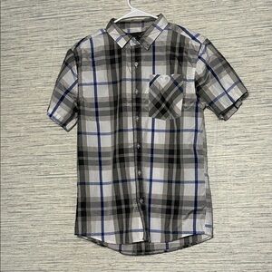 Bold Blue Large Button-Down Shirt – Lightweight Short Sleeve Style (126)